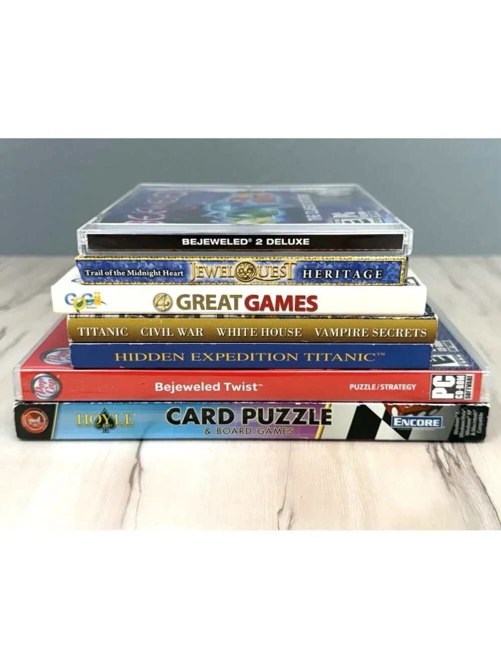 Lot 7 Windows PC GAMES CD-Rom Hidden Mysteries JewelQuest Bejeweled Titanic Card
